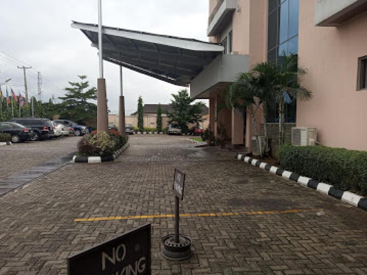 Room In Lodge - Best Western Plus-Ibadan Luaran gambar