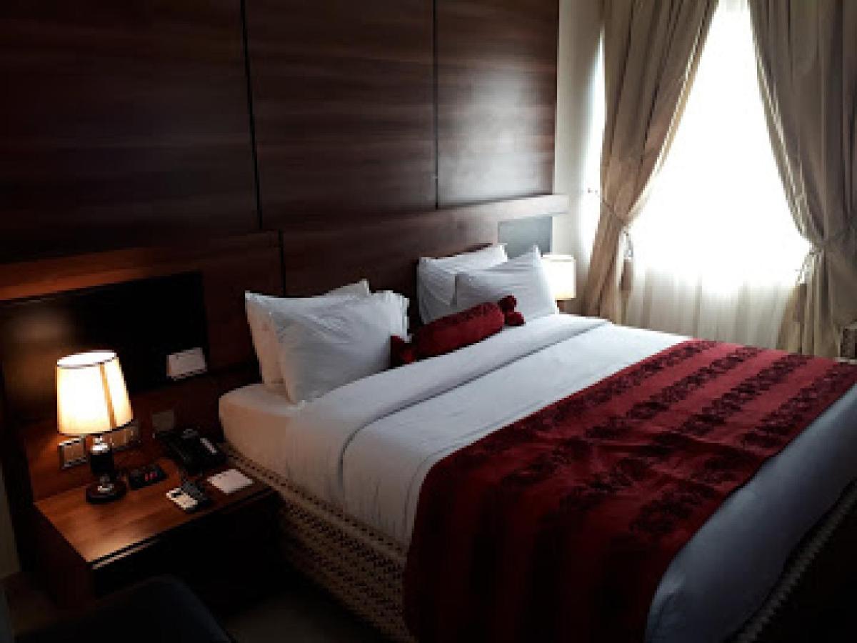 Room In Lodge - Best Western Plus-Ibadan Luaran gambar